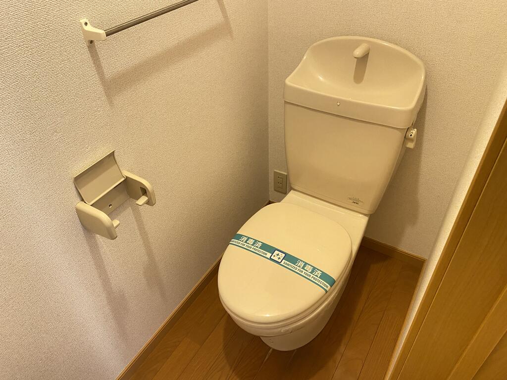 【ア　ラ　モード　IIのトイレ】
