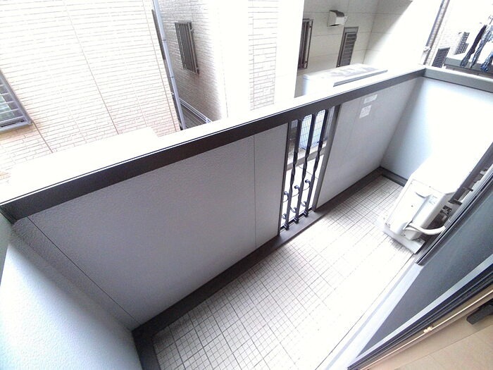 バルコニー　同建物別室画像です