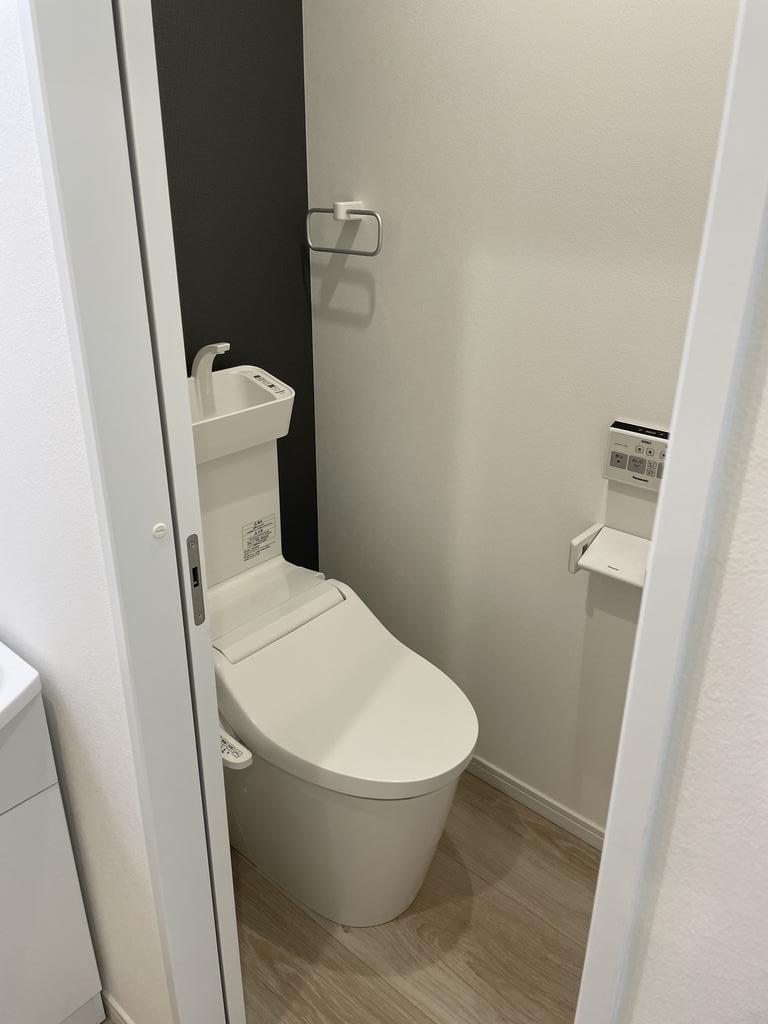 ヴァンヴェール横浜西谷のトイレ写真