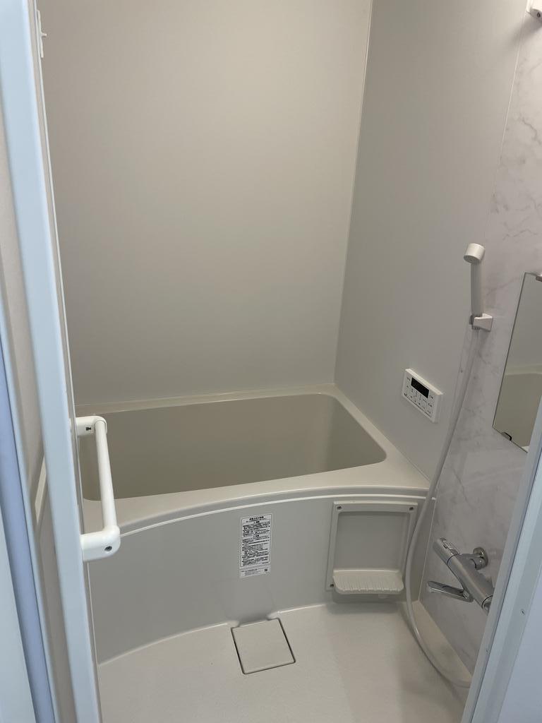 ヴァンヴェール横浜西谷の風呂写真