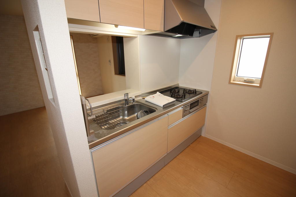 キッチン　キッチン：画像は同社類似物件の画像です