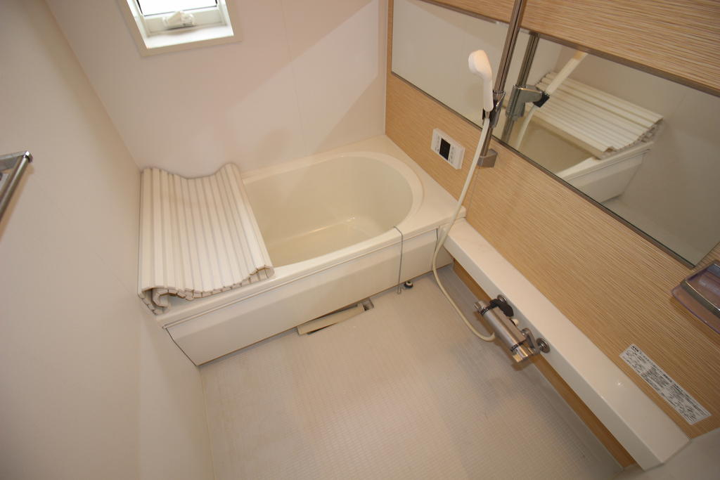 バス・シャワールーム　浴室：画像は同社類似物件の画像です