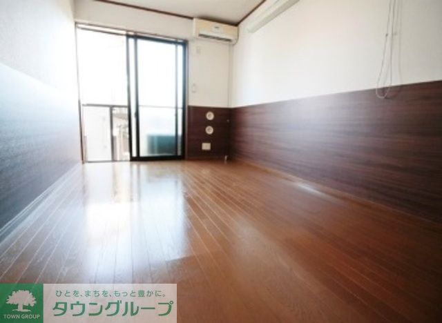 居室・リビング　お問合せはタウンハウジングまで！※現地待合わせ相談可能