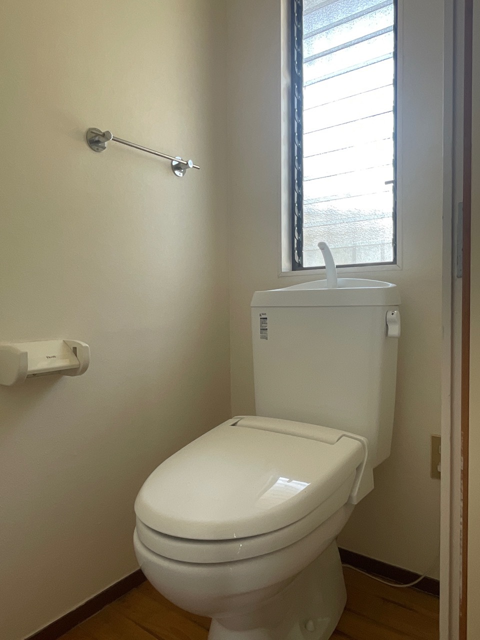 栄田町K貸家のトイレ写真