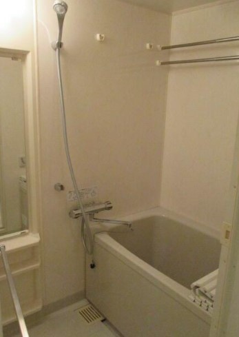 バス・シャワールーム　バス※別部屋参考写真