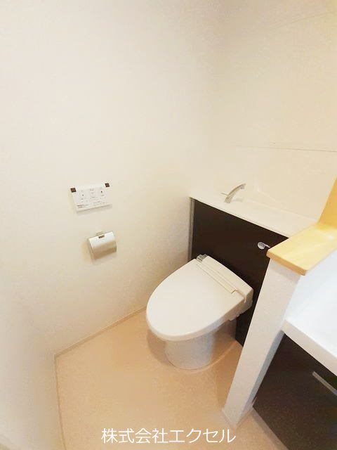 【立川市羽衣町のマンションのトイレ】