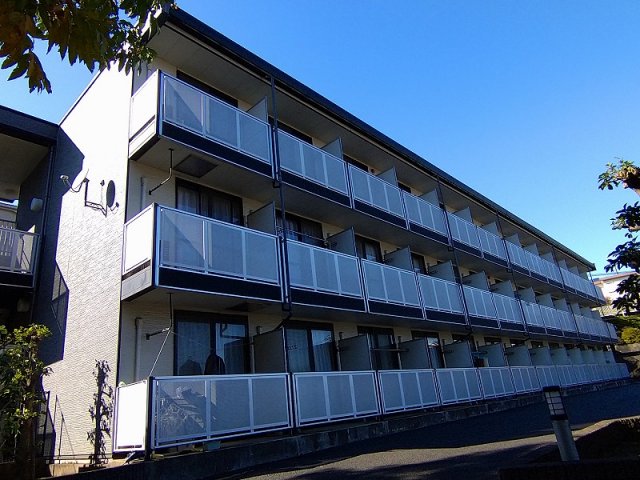 川崎市宮前区菅生のマンションの建物外観