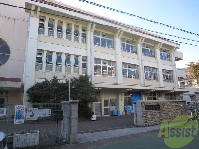 【VILLA王子公園の小学校】