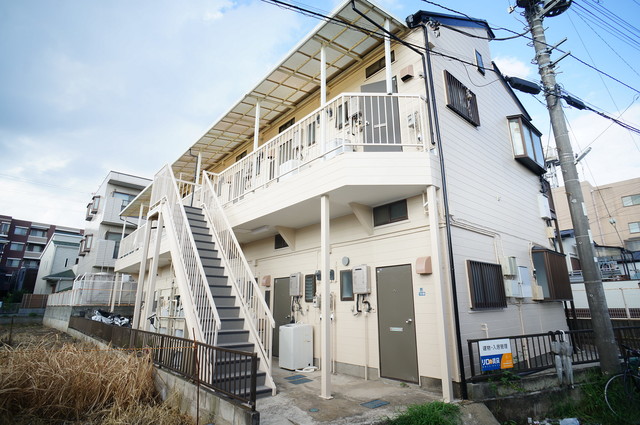 建物外観　外壁塗装済！きれいな外観です♪