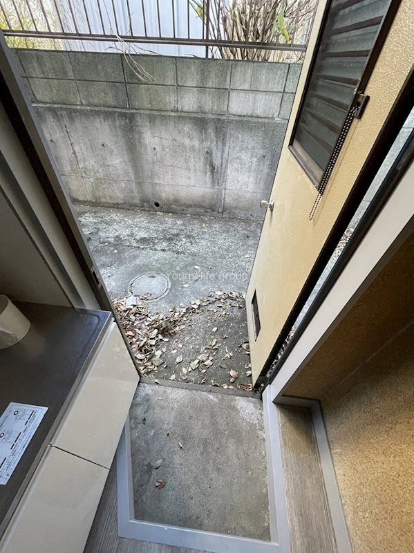 玄関　別部屋参考写真