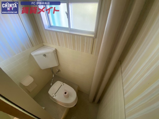 トイレ　同物件別室写真