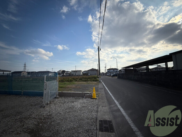 【多賀城市新田のアパートの駐車場】