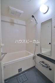 【中野区本町のマンションのバス・シャワールーム】