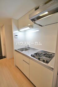 【中野区本町のマンションのキッチン】