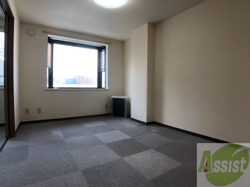 居室・リビング　広くてキレイなＬＤＫが広がっていて、充実した生活が送れそう。