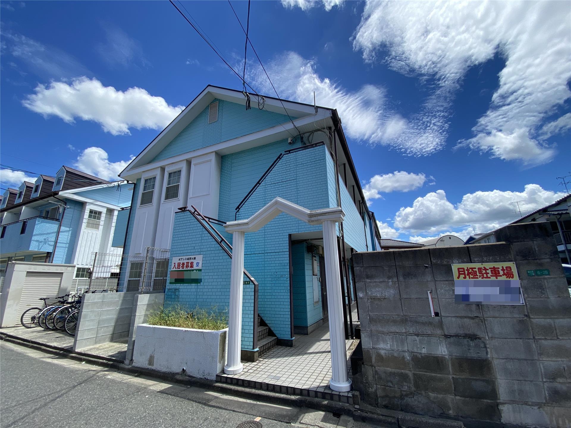 オアシス城野　Ａ棟の建物外観