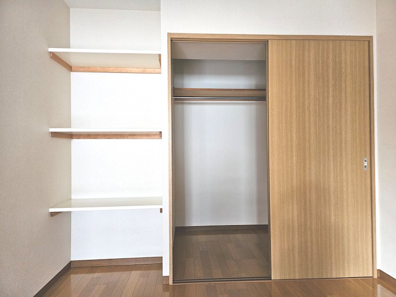 収納　広めのクローゼット