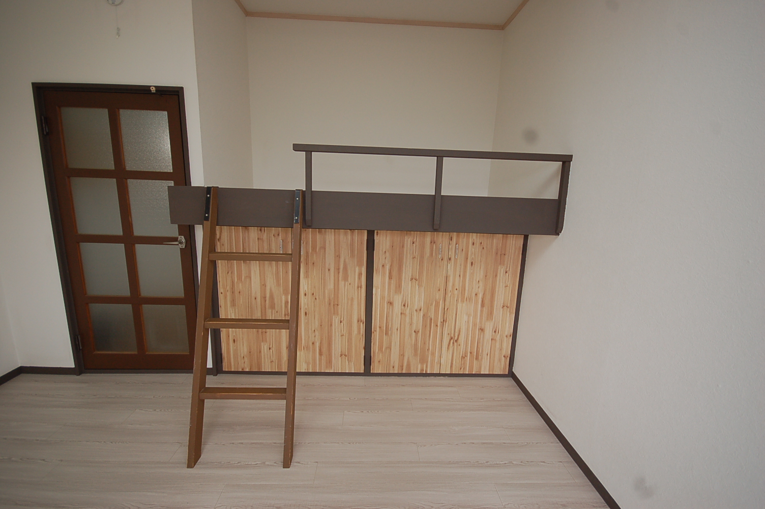 居室・リビング　ロフトあります