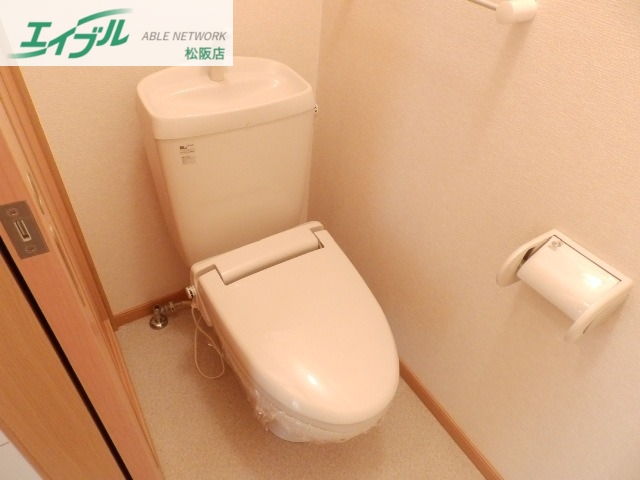 トイレ　別部屋参考写真です