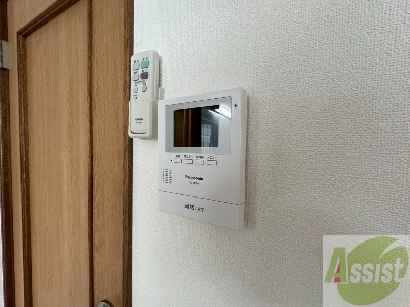 バルコニー　バルコニーが付いていますので一息ついてみてはいかがですか。