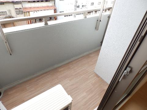 バルコニー　ベランダ