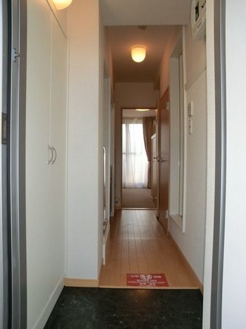 玄関　シューズＢＯＸあり