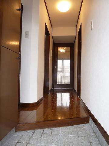 玄関　※同タイプ