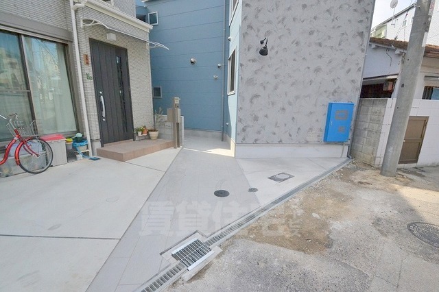 駐車場　駐輪場