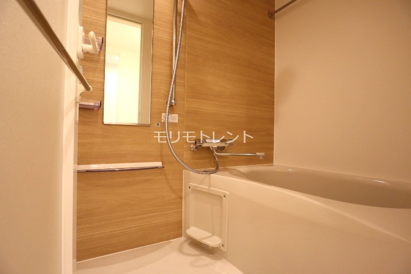 バス・シャワールーム　室内参考写真（５Ｆ－Ｃタイプ）