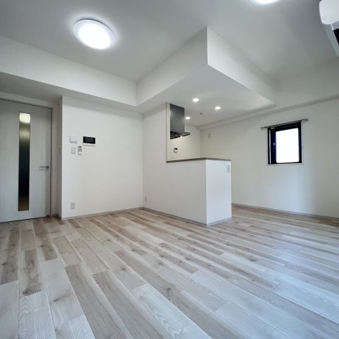 居室・リビング　同仕様タイプです