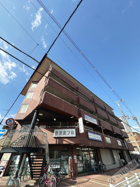 建物外観　管理人さん常駐で安心です♪♪