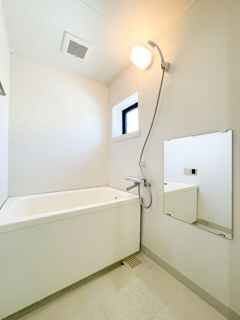 バス・シャワールーム　浴室