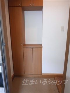 玄関　シューズボックス