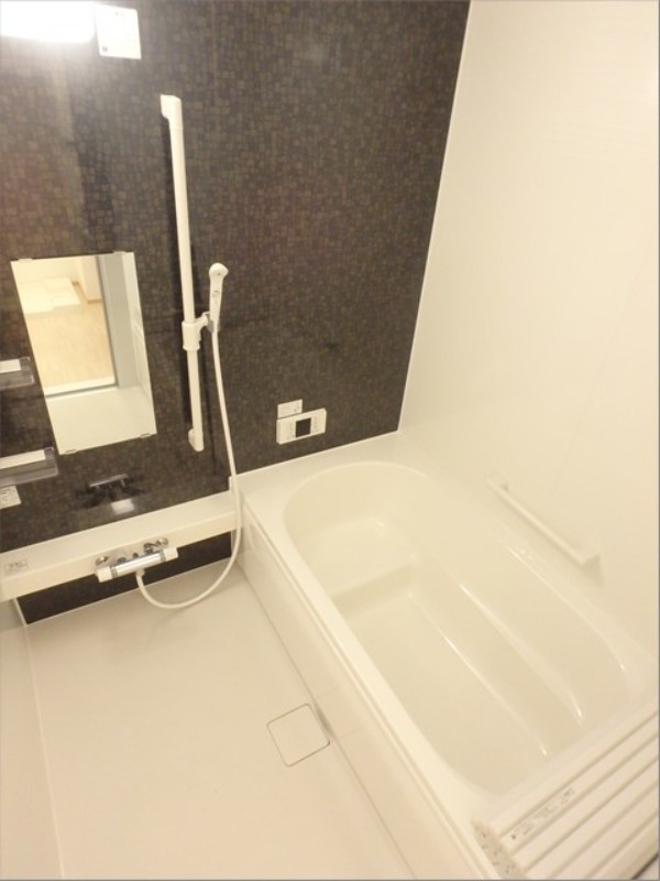 バス・シャワールーム　図面と現状に相違がある場合には現状を優先