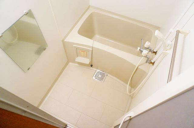 バス・シャワールーム　浴室