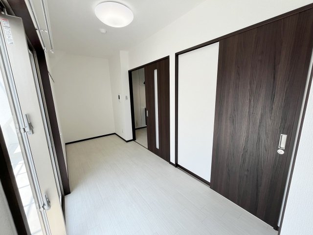 居室・リビング　Casa　Blanca　泉崎（カーサブランカ泉崎）★那覇市泉