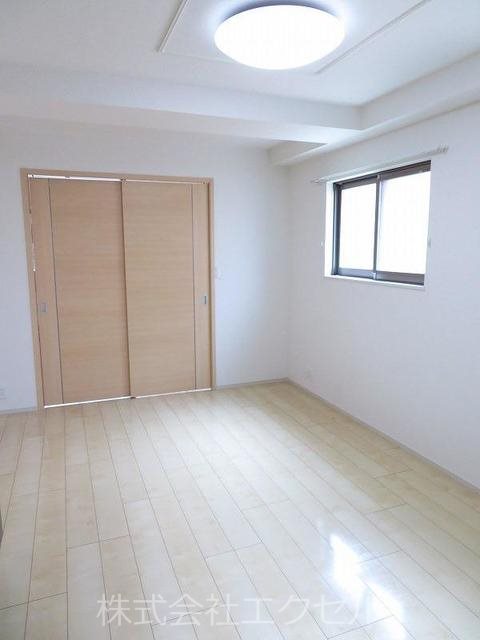 その他部屋・スペース　防振フローリングで小さなお子様にも安心です。