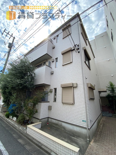 建物外観　人気の区画整理地内での生活。