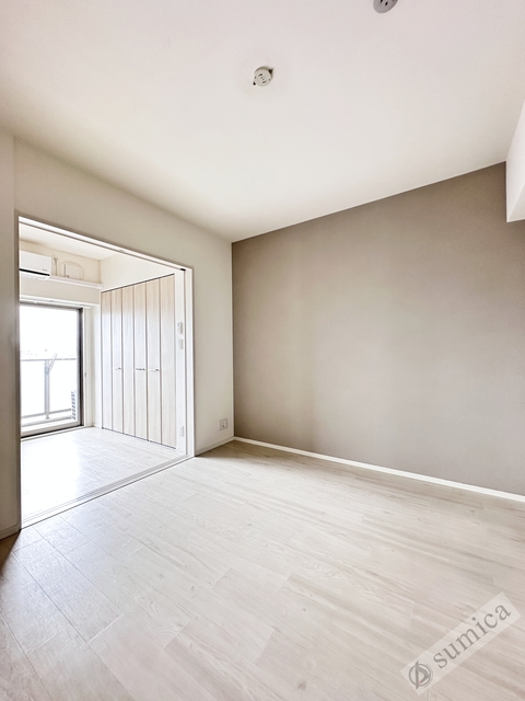 居室・リビング　ネットは無料で利用可能です♪♪