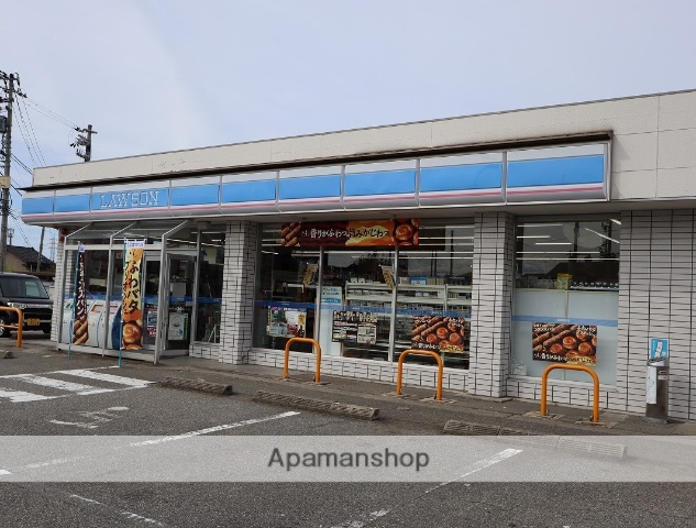 コンビニ　ローソン（コンビニ）まで719m