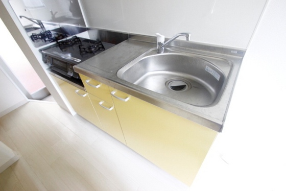 キッチン　※別部屋の写真です