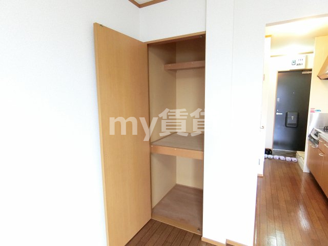 収納　フォレストブライト