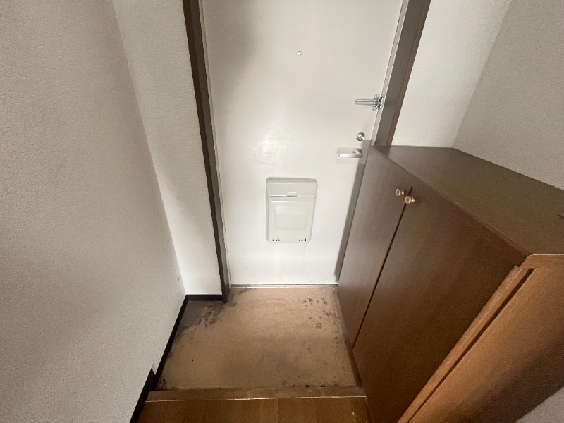 玄関　別号室イメージ