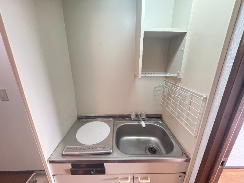 キッチン　別号室イメージ