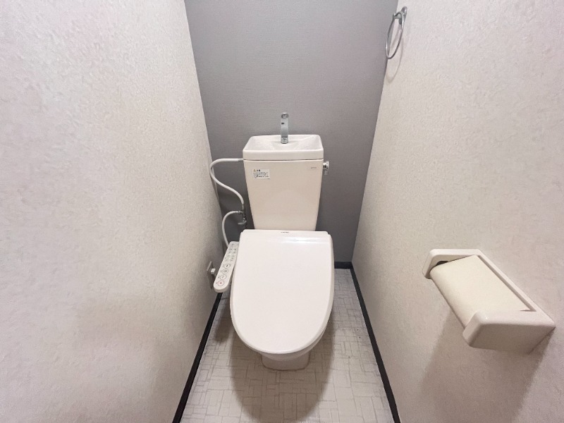 トイレ　別号室イメージ