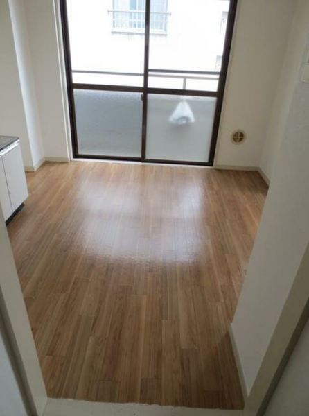 居室・リビング　※別部屋参考写真