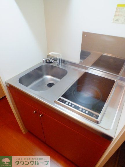 キッチン　2口電気コンロ