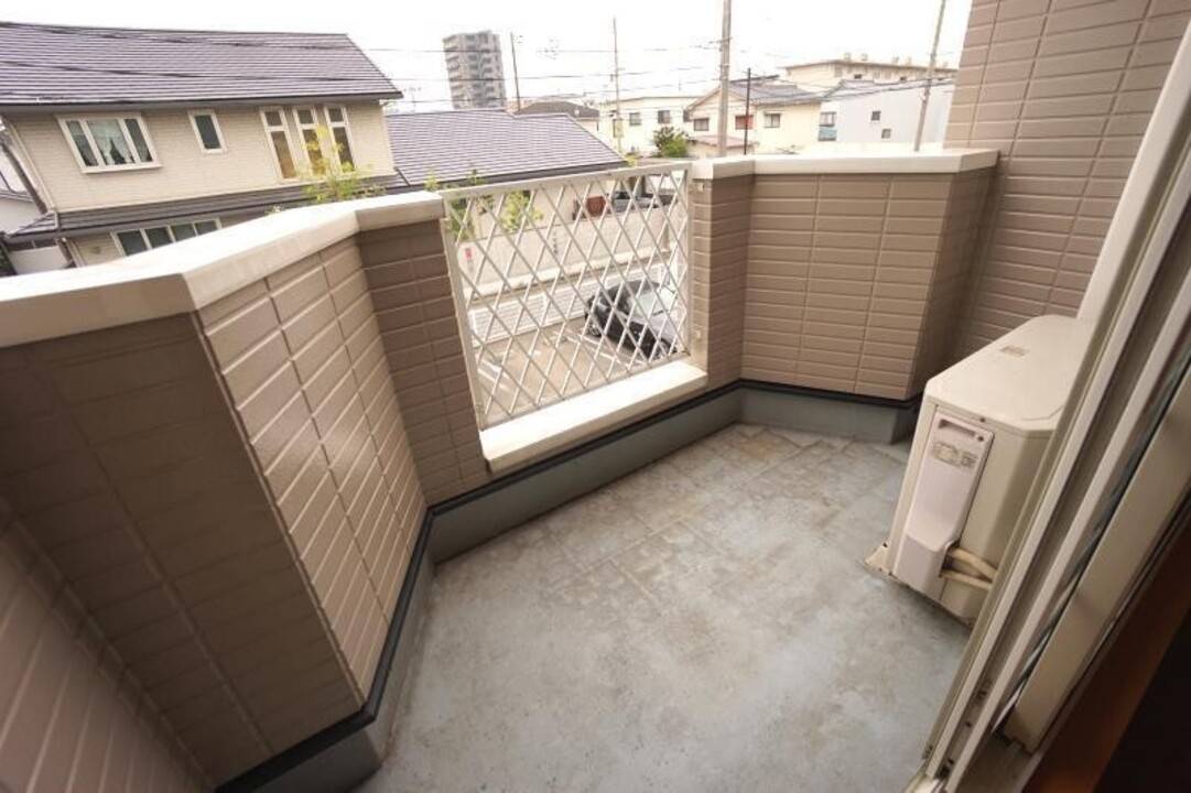 バルコニー　バルコニー