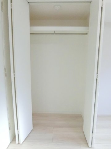 収納　REALIZE蒲田III（反転タイプ）