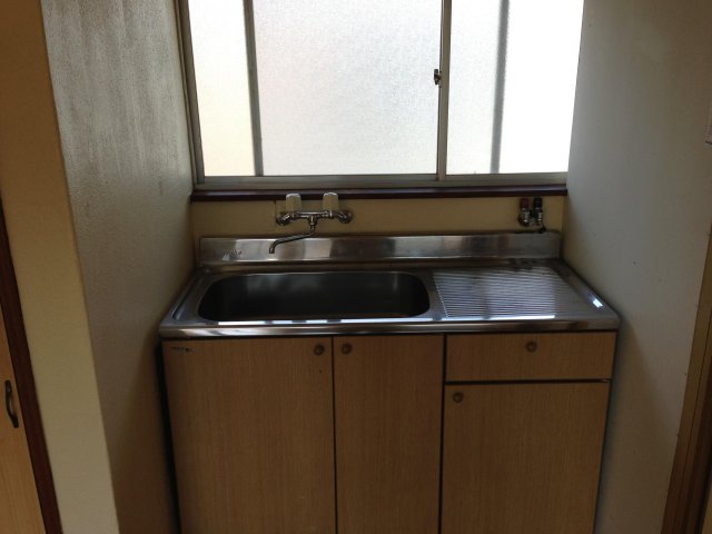 その他設備　シンプルなキッチン